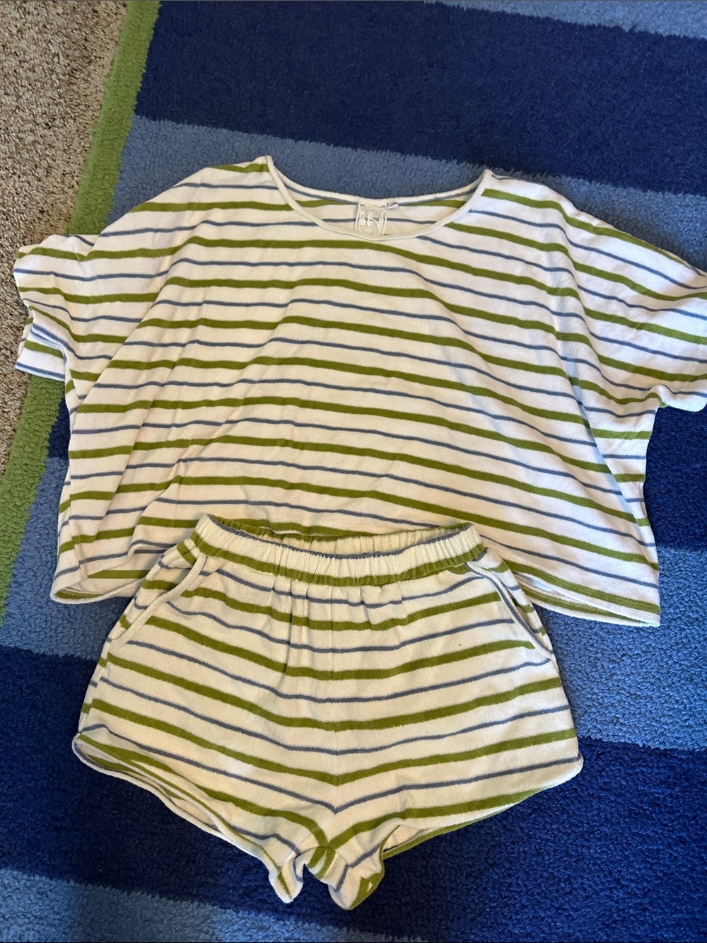 Sadie & Sage terry cloth short set Size S